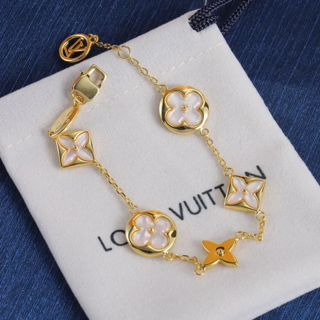 Louis Vuitton 花朵金白色链条 珍珠母贝花卉吊坠 项链 8