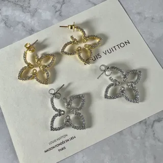 Louis Vuitton أقراط فراشة كريستال بارفيه بنقشة زهور
