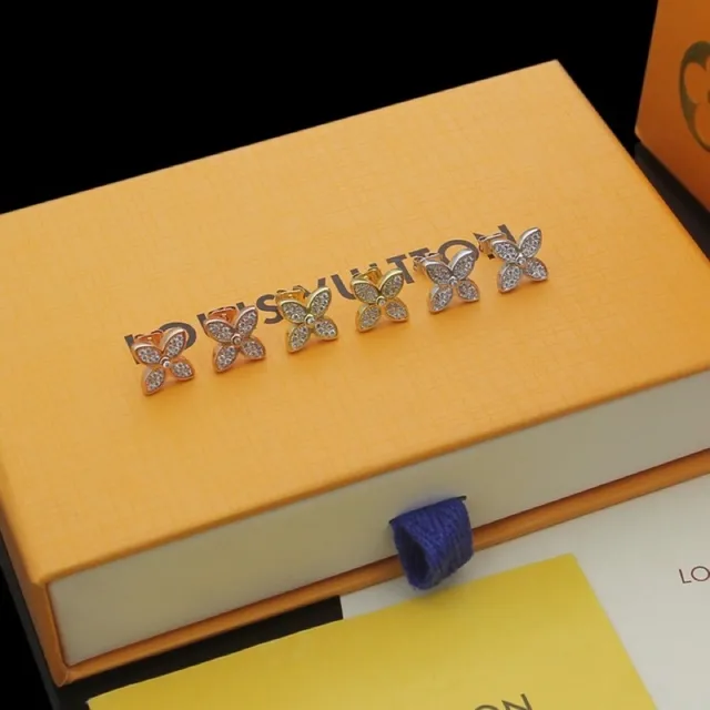 Louis Vuitton Brincos Motivo de Flor Quadrado Pavé 7