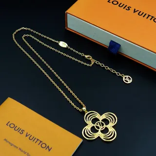 Louis Vuitton ফুল মাল্টি-রিং ফ্লোরাল পেন্ডেন্ট নেকলেস