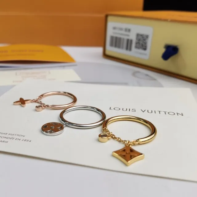 Louis Vuitton Gold Silver Stacked Multi-Band Mixed-Metal Ring 8