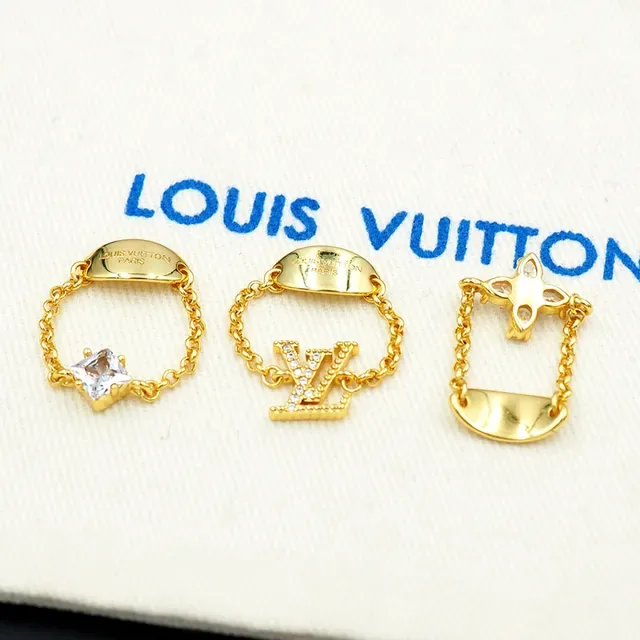 Louis Vuitton Gold-Tone Chain-Link Crystal Motif Rings 2