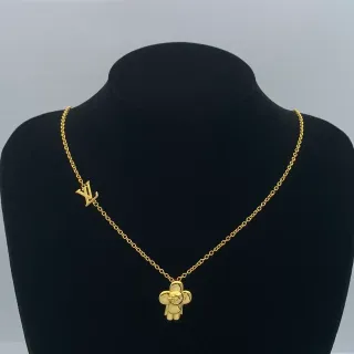 Colar com pingante de flor Louis Vuitton LV Monogram tom dourado