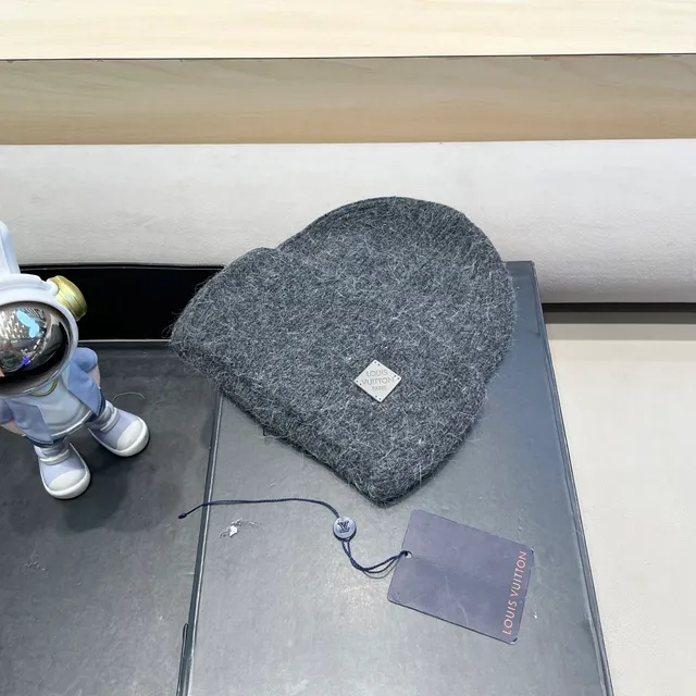 Louis Vuitton Boné Tricô Cinza Heather 9