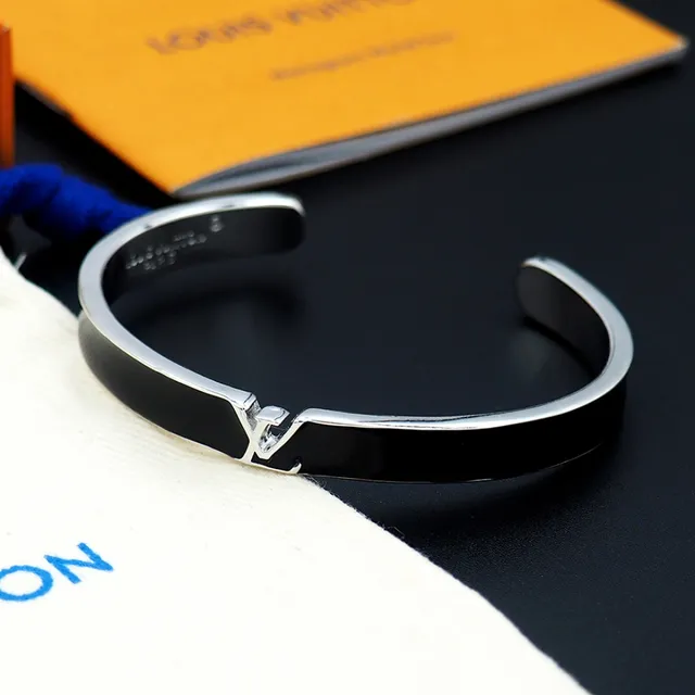 Louis Vuitton Iconic Cuff Noir Émail Or-Ton Bracelet 7