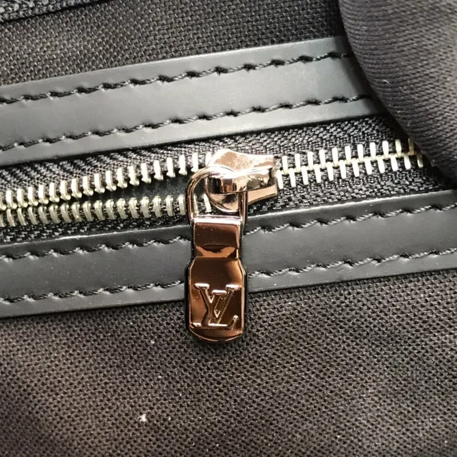 Louis Vuitton Keepall Bandoulière Monogram Eclipse Black डफल बैग 4