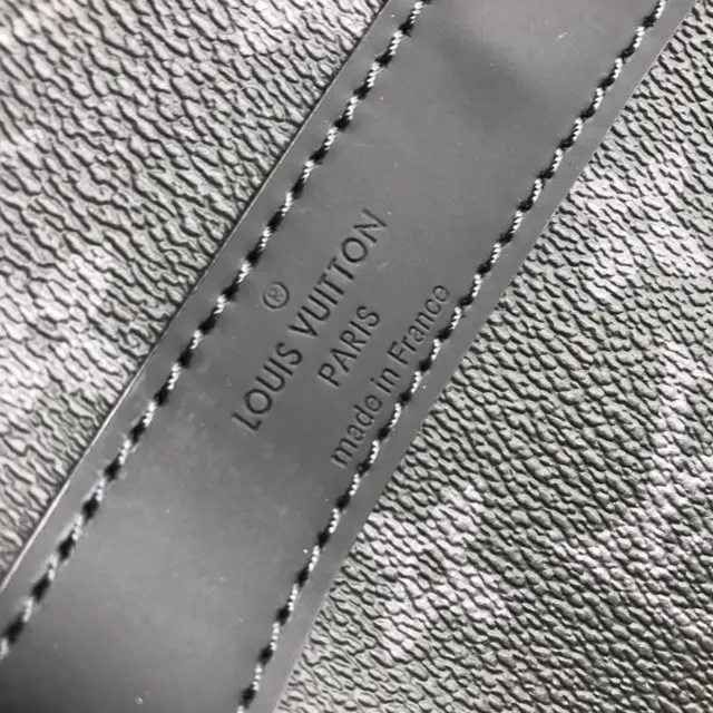 Louis Vuitton Keepall Bandoulière Monogram Eclipse Black डफल बैग 14