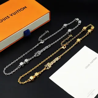 Colar Louis Vuitton LV Corrente Ouro Prata Monograma Pingente