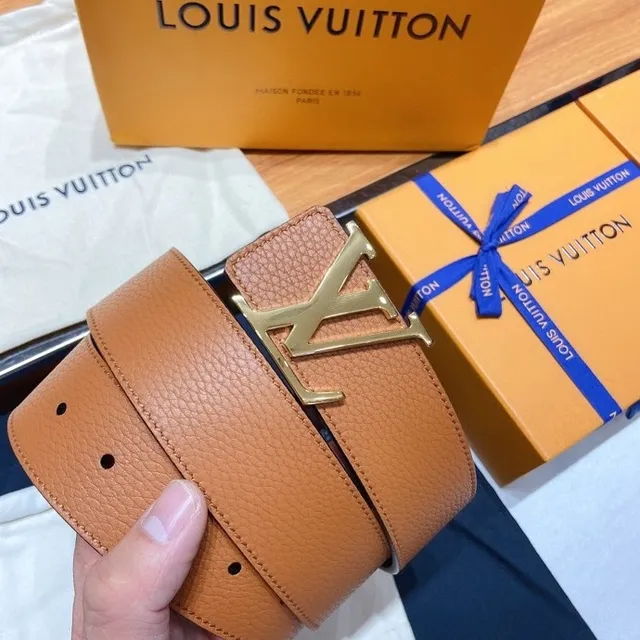 Louis Vuitton LV Initiales Ceinture en cuir beige et noir 6