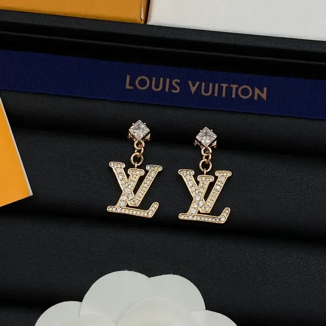 Louis Vuitton LV Monogram Crystal Gold Silver Pendant Dangling Stud Earrings 4