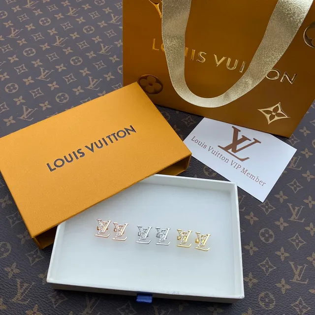 Louis Vuitton LV Monogram Pavé Crystal Rose Gold Stud Earrings 8