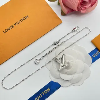 Louis Vuitton LV Monogram चাঁদির রঙের চেইন নেকলেস