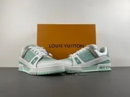 Louis Vuitton LV Trainer Verde Branco Sola Média Multicamadas Malha Perfurada Superior Tênis Lifestyle 13