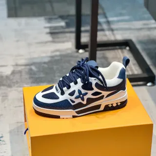 Louis Vuitton LV Trainer Navy White Construcción de jaula en capas Paneles de malla perforada Zapatillas lifestyle