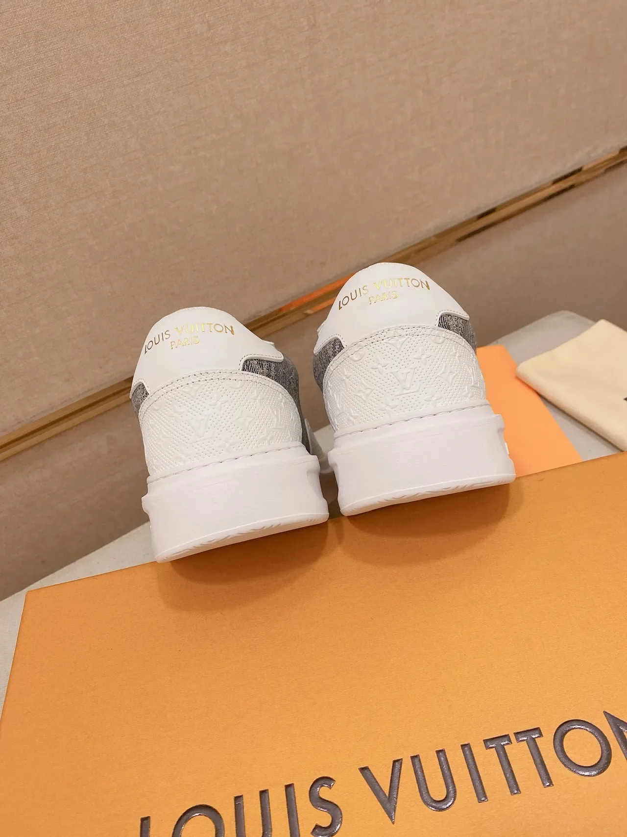 Louis Vuitton LV Trainer White Gray Low-Top Platform Sole Lifestyle Sneakers 3