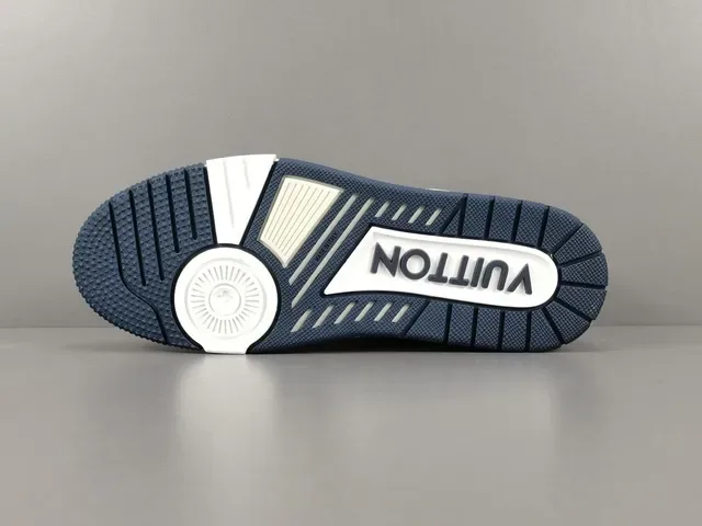 Louis Vuitton LV Trainer Branco Marinho Couro Superior Detalhe Assinatura Cursiva Tênis Lifestyle 13