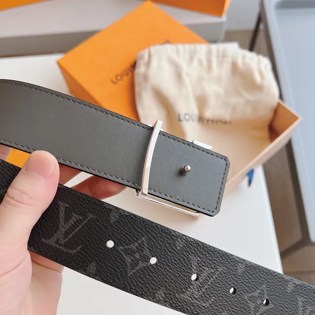 Louis Vuitton LV Twist Belt Cinza Escuro monograma tela revestida cinto de couro 4