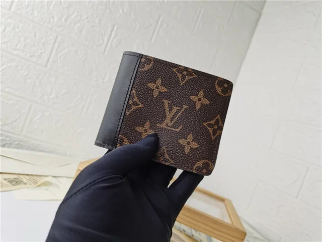 Louis Vuitton Monogram Canvas বাদামী এবং কালো ছোট ওয়ালেট 6