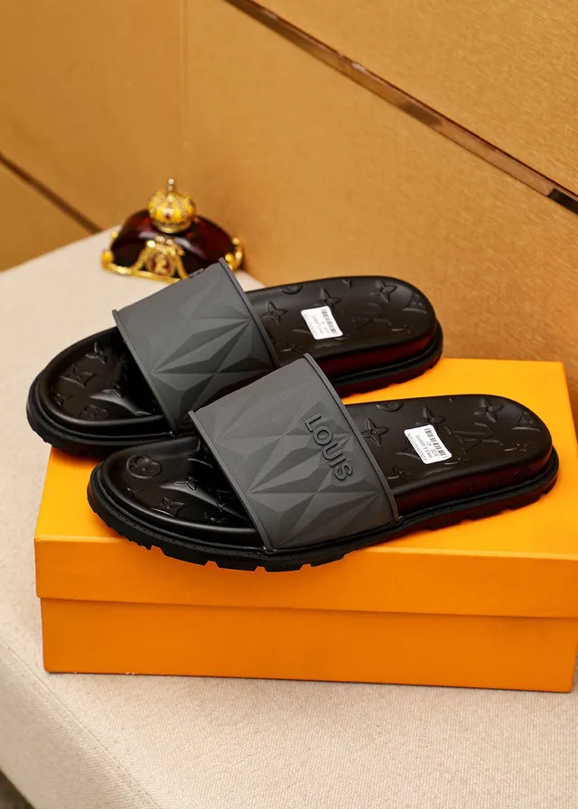Louis Vuitton Monogram Faceted Strap Slippers 3