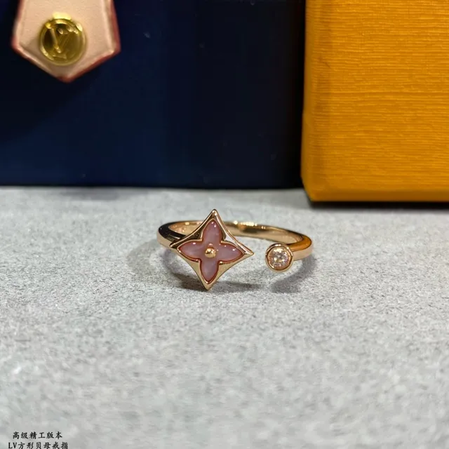 Louis Vuitton Monogram Flower 金色调 珍珠母贝 镶嵌 戒指 5