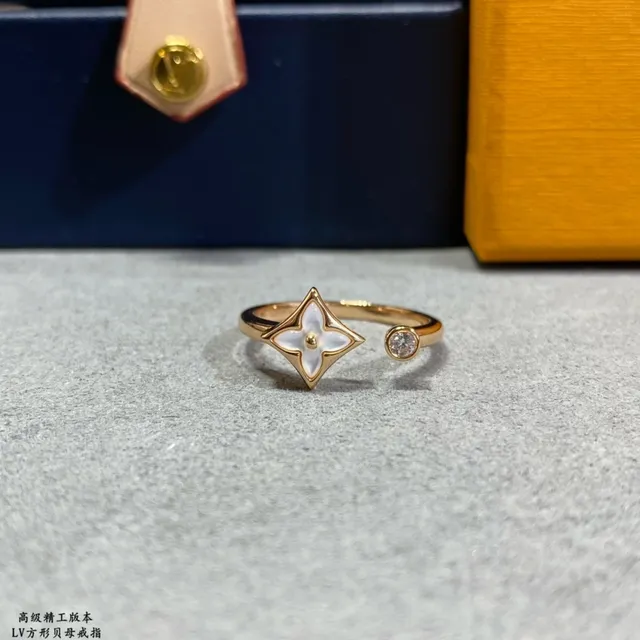 Louis Vuitton Monogram Flower 金色调 珍珠母贝 镶嵌 戒指 6