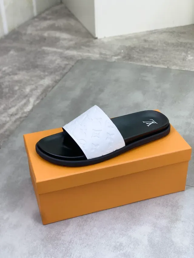 Louis Vuitton Monogram Strap Black and White Slippers 3