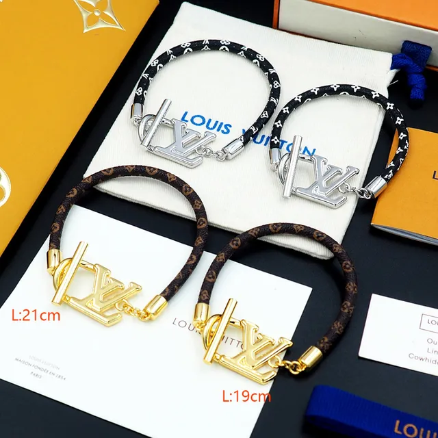 路易威登 Monogram World Tour 金色 LV Logo 手链 4