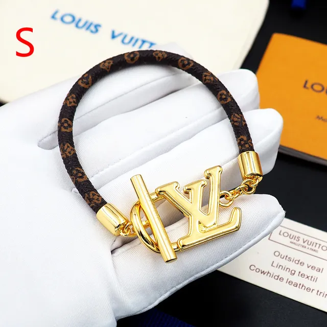 路易威登 Monogram World Tour 金色 LV Logo 手链 7