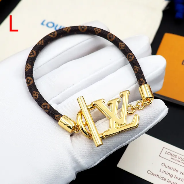 路易威登 Monogram World Tour 金色 LV Logo 手链 9