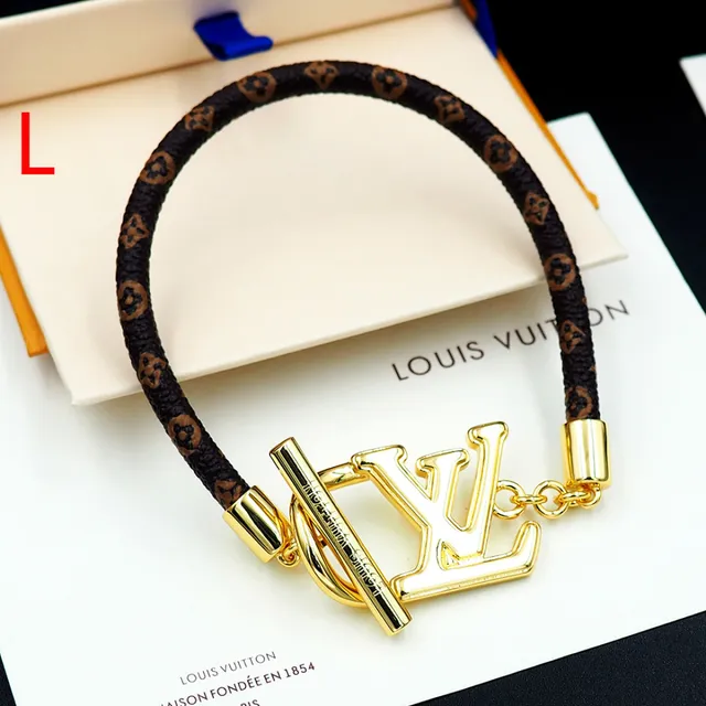路易威登 Monogram World Tour 金色 LV Logo 手链 12