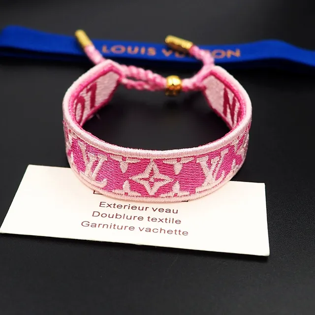 Louis Vuitton Monogram Pulsera Tejida Rosa Beige Bordada Cinta Textil 6