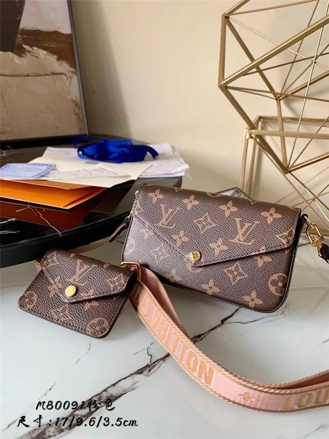 Louis Vuitton Multi Pochette Accessoires भूरा आर्मी ग्रीन Monogram Canvas पलटा बंद मेसेंजर बैग 10