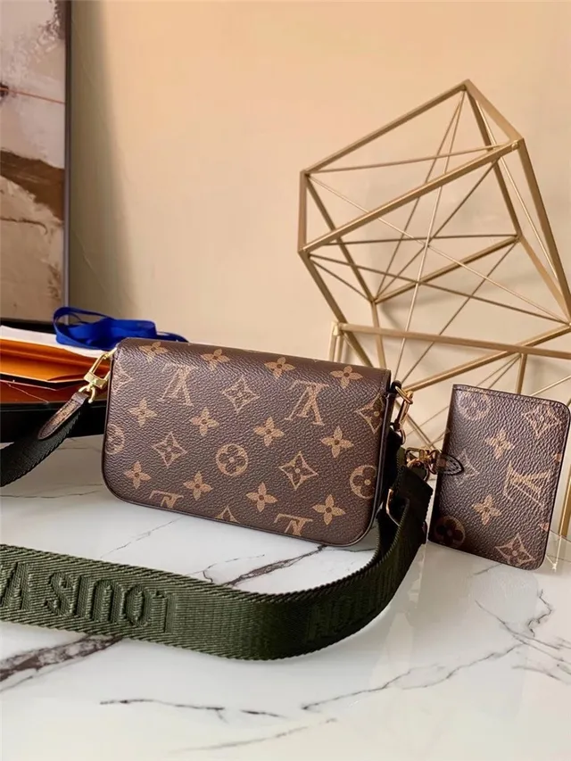 Louis Vuitton Multi Pochette Accessoires भूरा आर्मी ग्रीन Monogram Canvas पलटा बंद मेसेंजर बैग 18