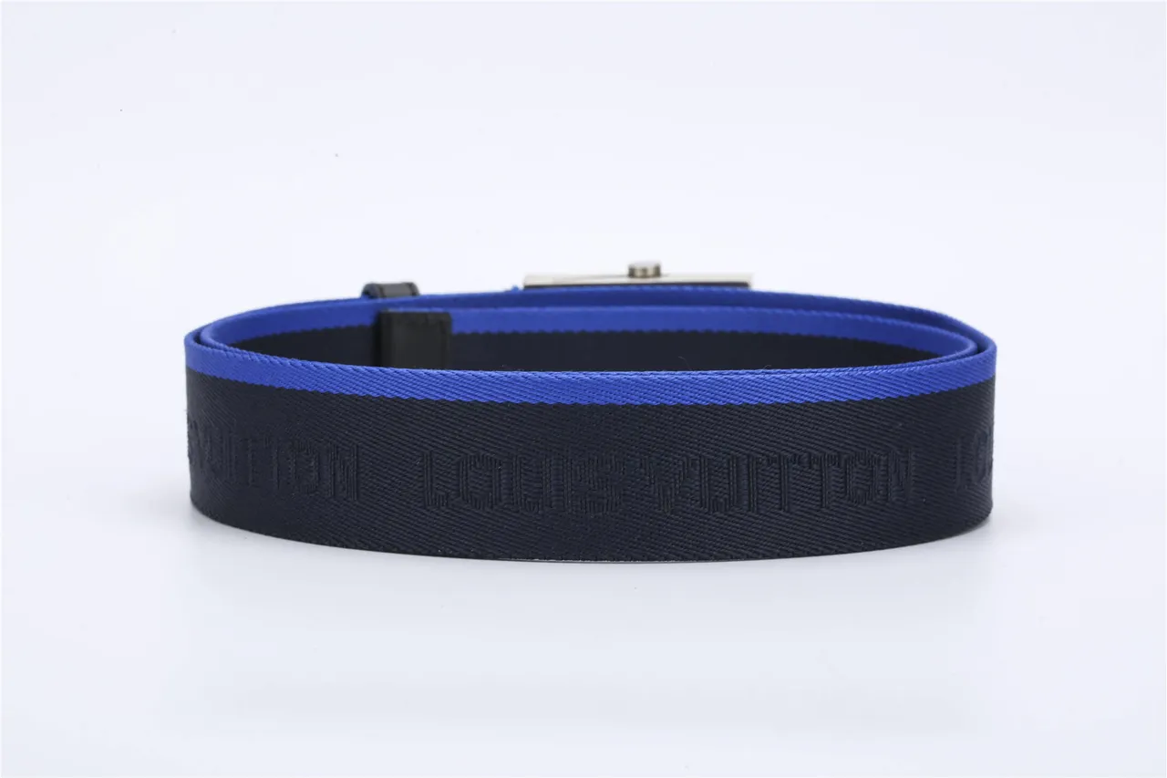 Louis Vuitton Cinto de Lona com Faixa de Nylon Tricô em Azul Marinho e Piping Contrastante 4