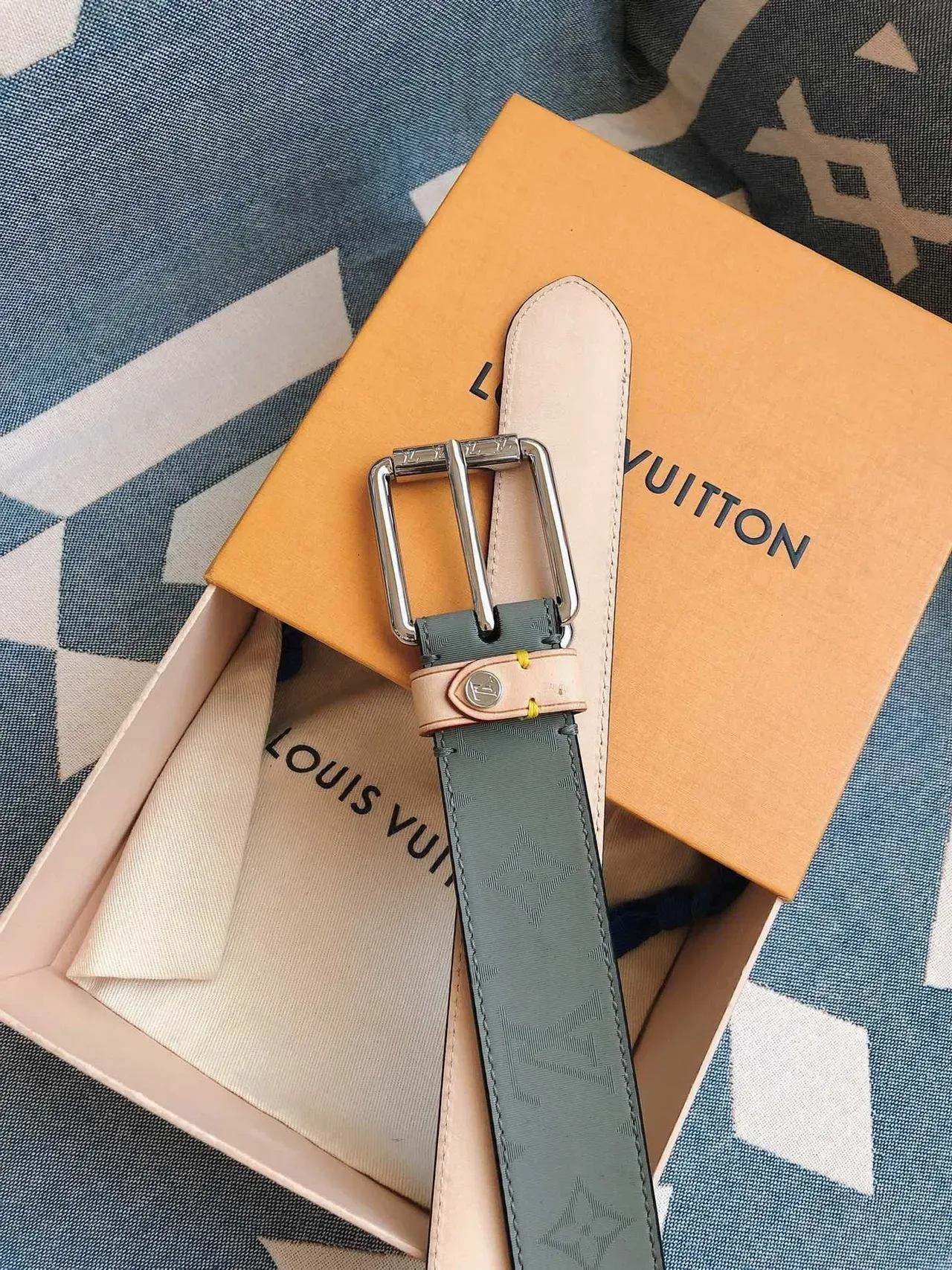 Ceinture Louis Vuitton réversible monogramme jacquard vert beige en cuir 4