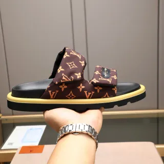 路易威登 Run Away 棕色 黑色 印花 帆布 双带 滑动 拖鞋