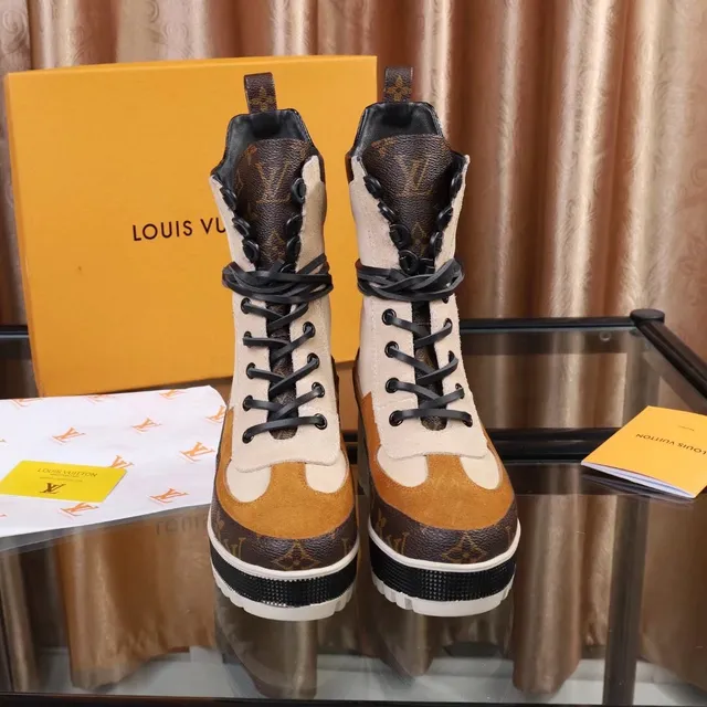 Louis Vuitton Run Away Monogram daim bottines 2
