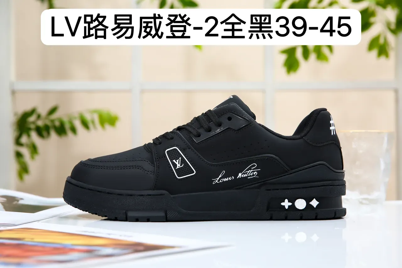Louis Vuitton Run Away Branco Deep Navy Cinza Sneakers Lifestyle 9