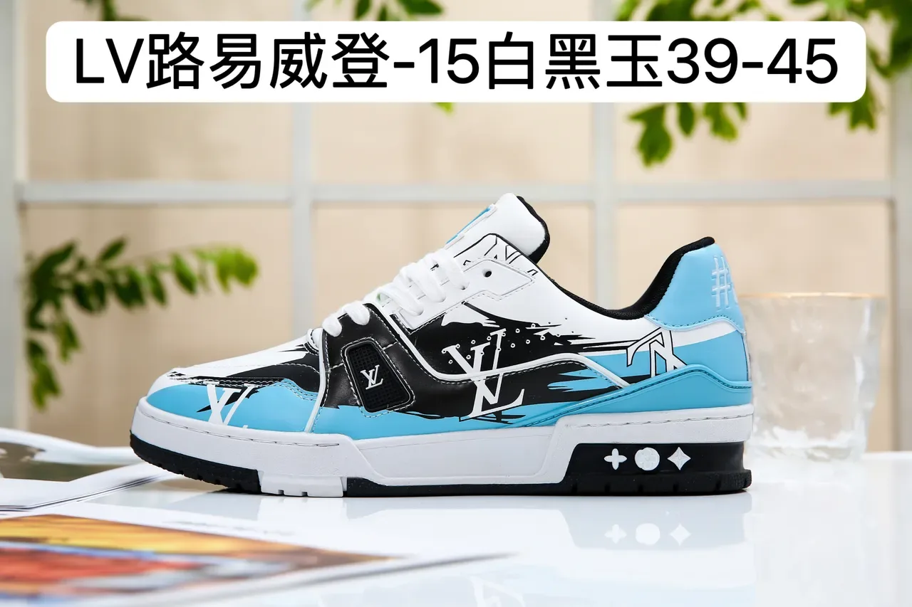 Louis Vuitton Run Away Branco Deep Navy Cinza Sneakers Lifestyle 12