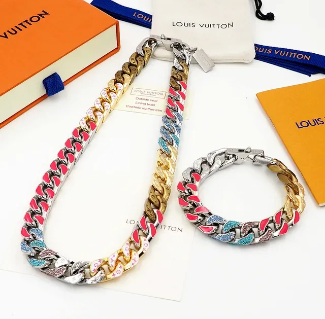 Louis Vuitton Silver Purple Chunky Curb-Link Chain Mixed Metal Necklace 7