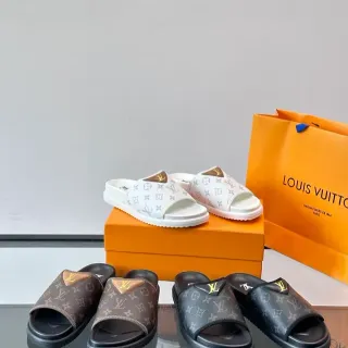 لويس فيتون Slide بني أسود Monogram قماش سولة مطاطوك مطاطوك Slippers