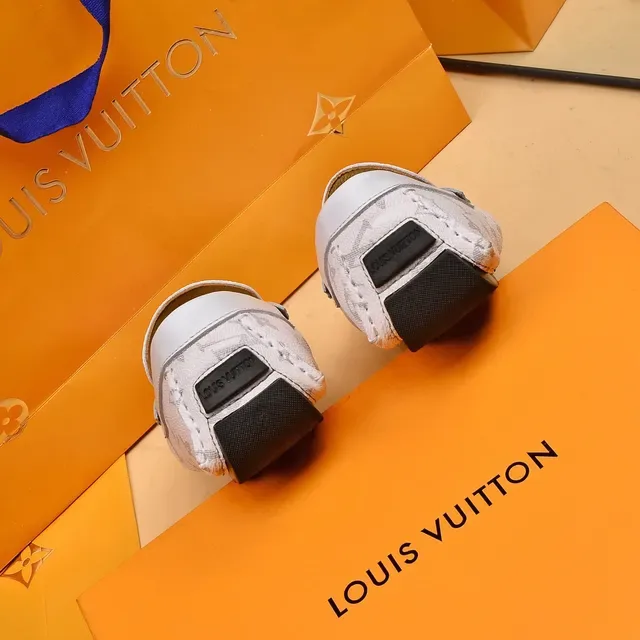 Louis Vuitton White Gray Monogram-Print Leather Metal LV Buckle Loafer 2
