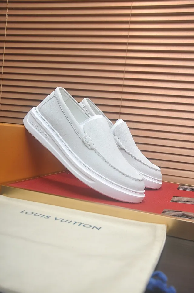 Louis Vuitton White Leather/suede Moccasin-Stitched Vamp Loafer 2