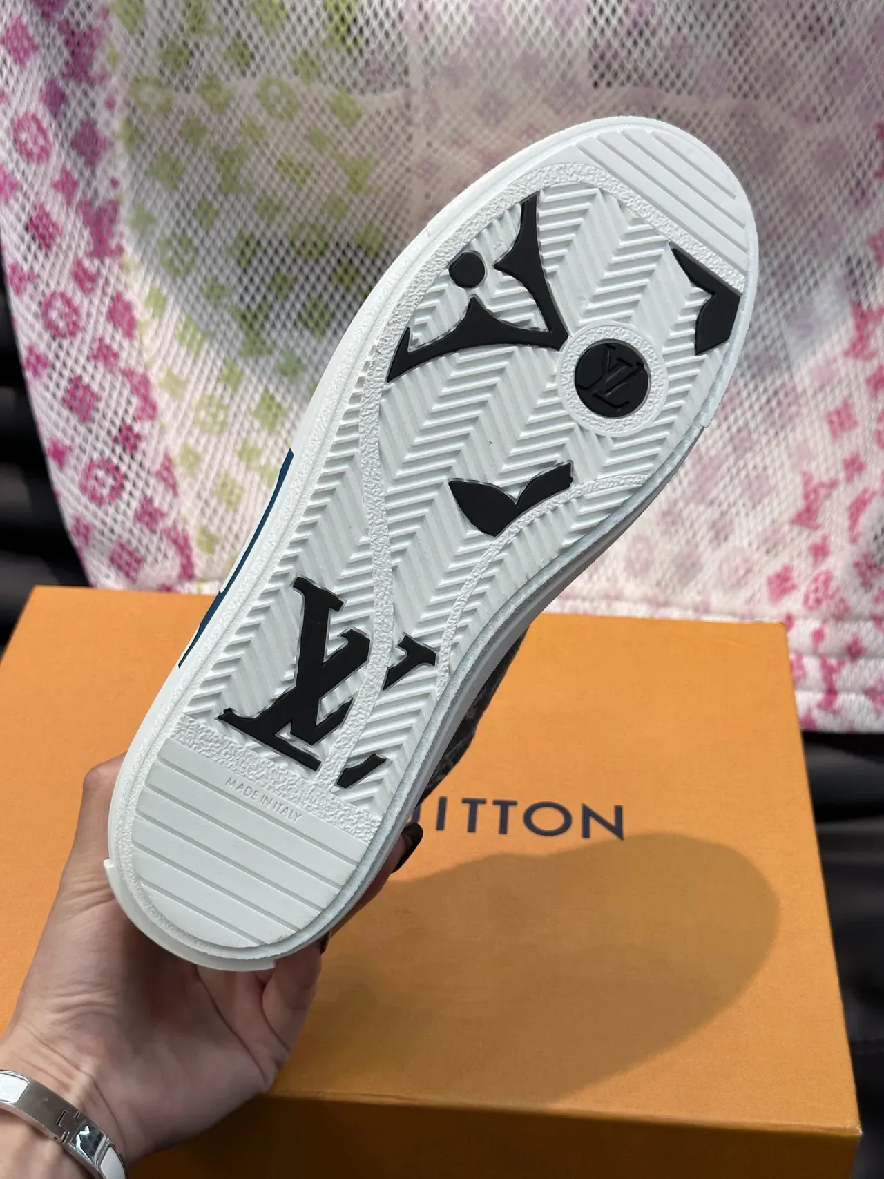 Louis Vuitton White Navy Monogrammed Textile Leather Accents Lifestyle Sneakers 8