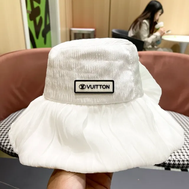 Louis Vuitton White Pleated Ruffled Bucket Hat 4
