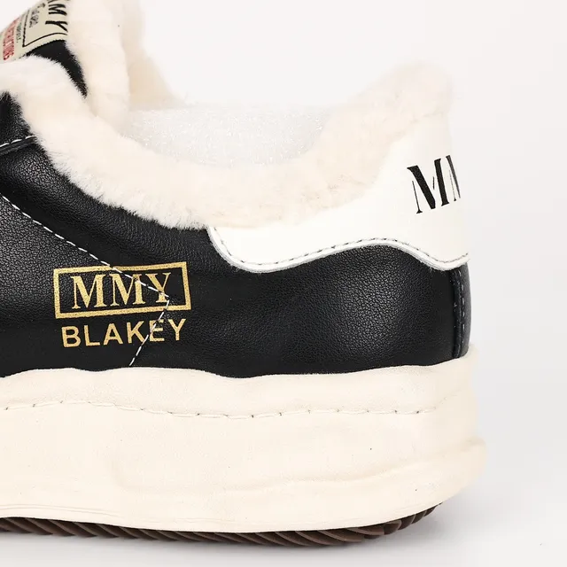 MMY Blakey Negro y crema con cuello de Shearling zapatillas lifestyle 4