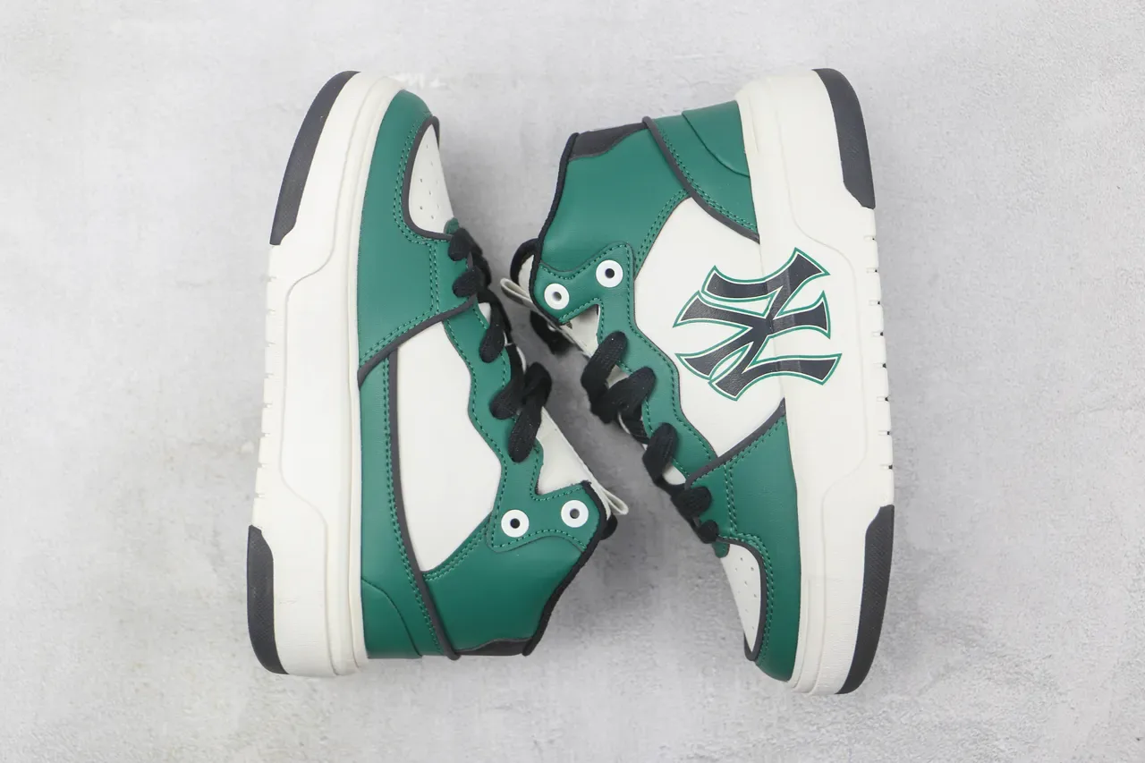 Mitchell & Ness NY Yankees High Top Verde Branco Preto Lifestyle Sneakers 2