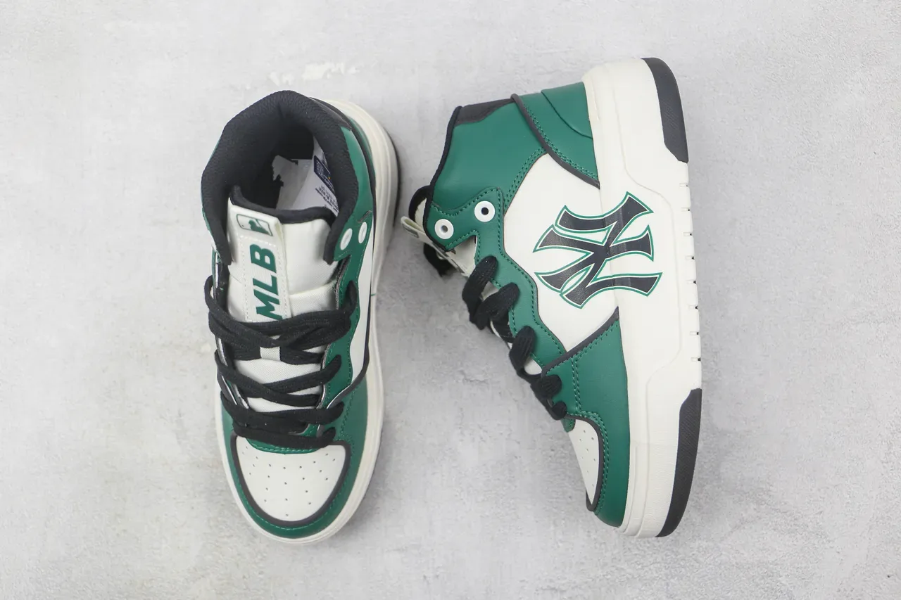 Mitchell & Ness NY Yankees High Top Verde Branco Preto Lifestyle Sneakers 3