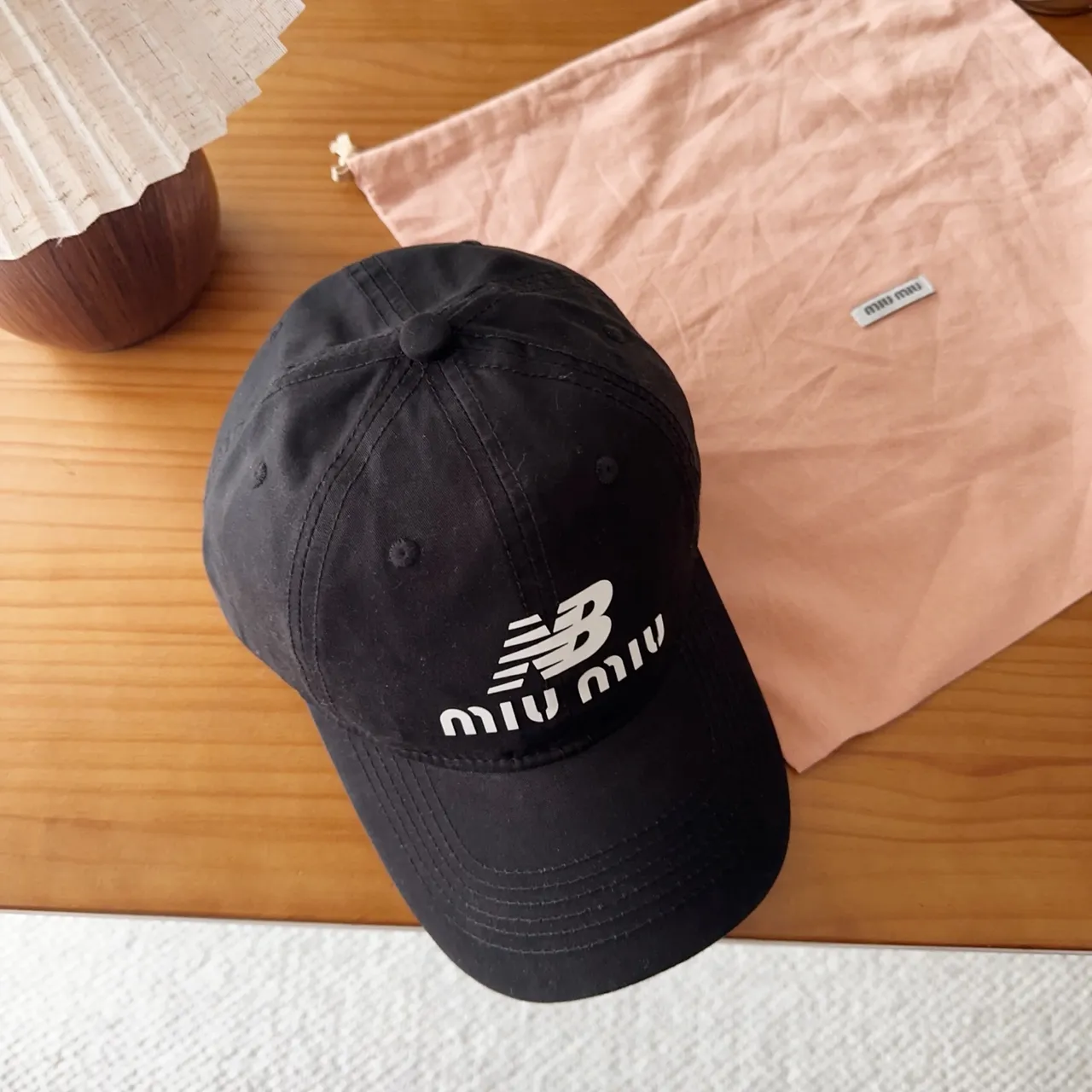 Miu Miu Logo Embroiderado Boné de Beisebol Preto 3