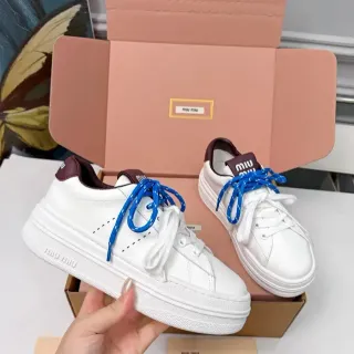 Miu Miu Wander 白 酒红 蓝 蕾丝 生活方式 运动鞋